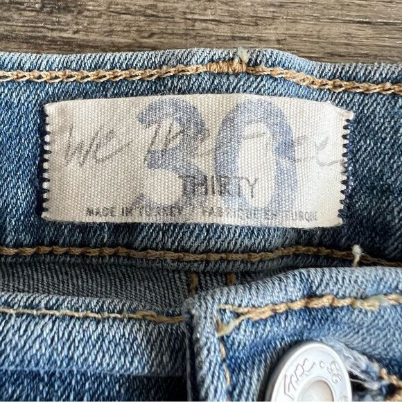 Free People Light Wash Busted Knee Destroyed Skinny Jeans Size 30 High Rise - Picture 8 of 16